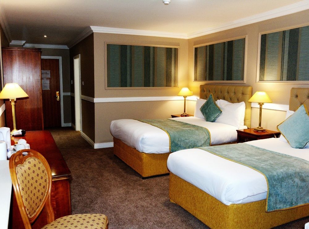 Ashbourne Court Hotel Exterior foto